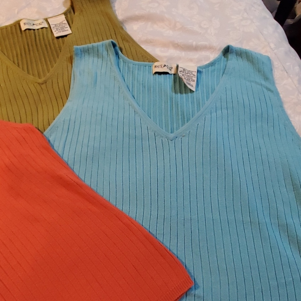 Tank tops - Picture 3 of 5